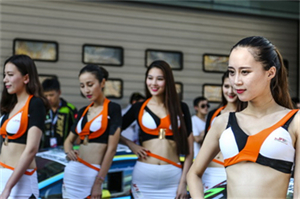 共同的梦想：上海情侣的奋斗之路